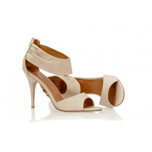 BarclaydOrsaypumpNude-3